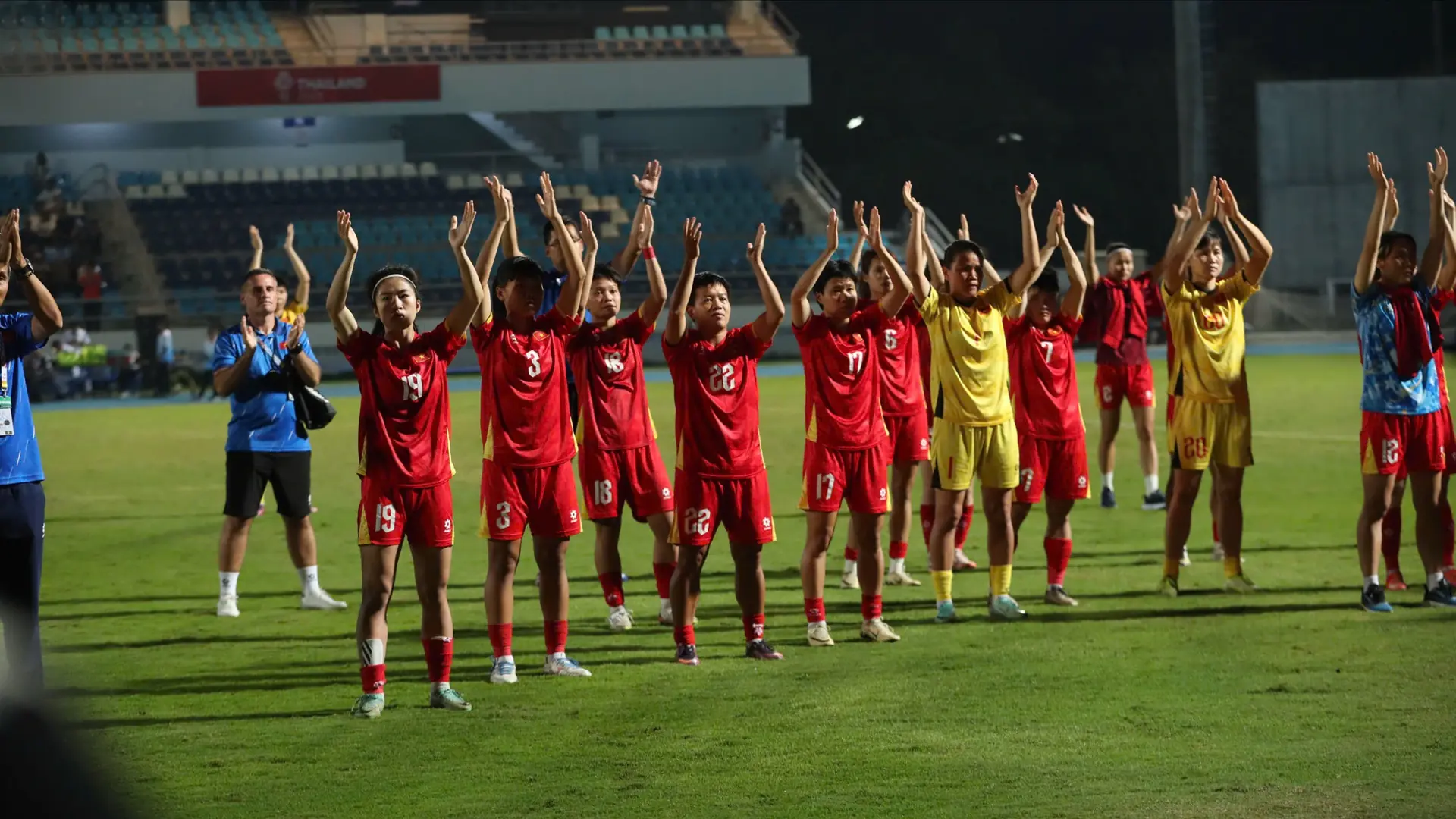 ĐT nữ Việt Nam nhận thất bại cay đắng ở SEA Games 33